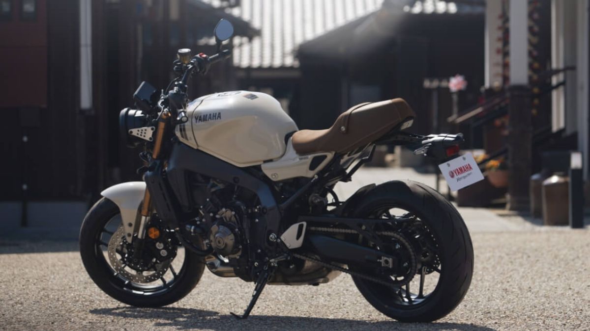 2025 Yamaha XSR900